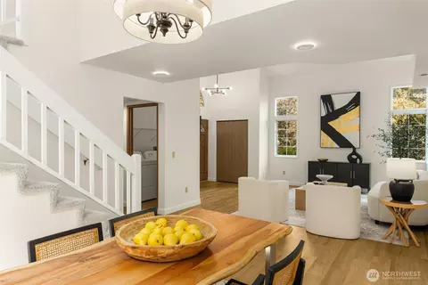 Dining - 12809 NE 201st Pl, Bothell, WA 98011 photo 3 of 3