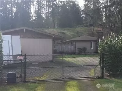 24007 SE 24th St, Sammamish, WA 98075