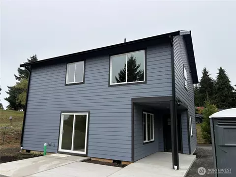 Exterior - 115 Brian Dr, Chehalis, WA 98532 photo 3 of 4