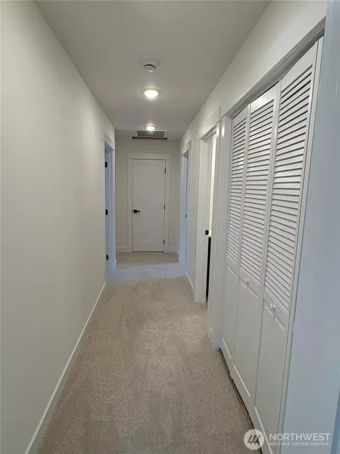 Entry Way - 115 Brian Dr, Chehalis, WA 98532 photo 1 of 6