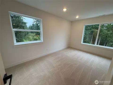 Bedroom - 115 Brian Dr, Chehalis, WA 98532 photo 2 of 4