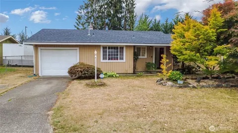 7529 12th Ave NE, Olympia, WA 98516