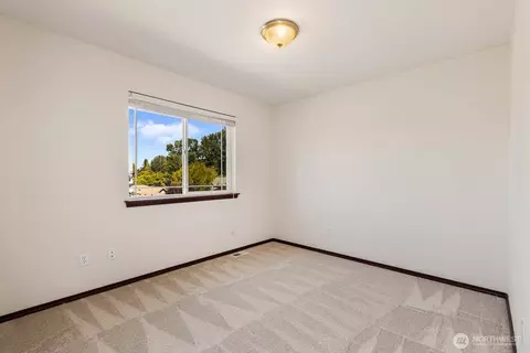 Bedroom - 5728 9th Dr W, Everett, WA 98203 photo 2 of 4