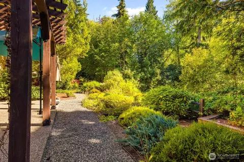Exterior - 5728 9th Dr W, Everett, WA 98203 photo 3 of 3