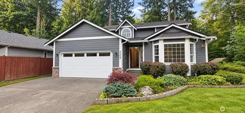 9008 138th St E, Puyallup, WA 98373