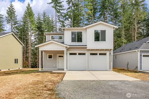 20425 44th Ave NW #1A, Stanwood, WA 98292