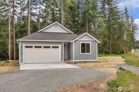 20425 44th Ave NW #1B, Stanwood, WA 98292