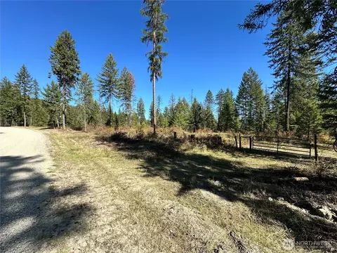 4 Lot 4 Deadman Creek Rd, Kettle Falls, WA 99141