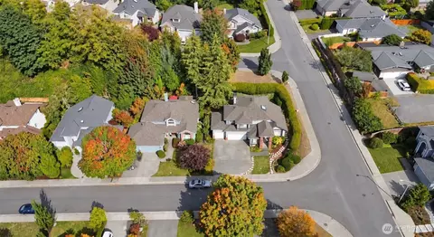 View/Area - 831 41st Pl, Everett, WA 98201 photo 2 of 3