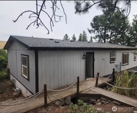 230 Ridge Loop Rd, Cle Elum, WA 98922