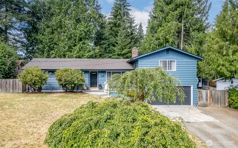 424 119th Ave E, Edgewood, WA 98372