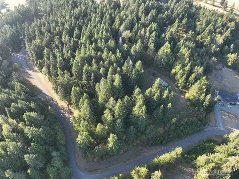 12626 Gilling Ln SE, Yelm, WA 98597