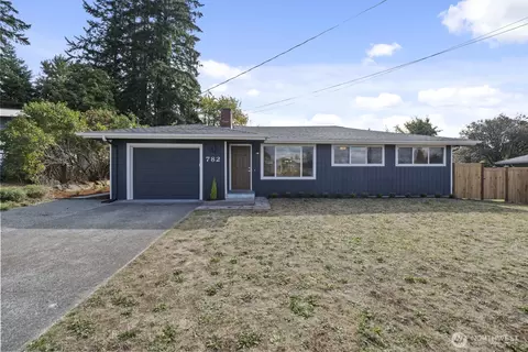 782 Lynnwood Ave NE, Renton, WA 98056