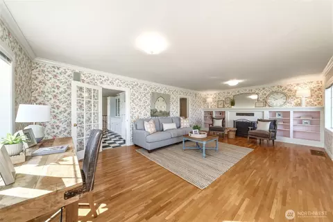 Living - 452 Mill Creek Rd, Walla Walla, WA 99362 photo 4 of 5