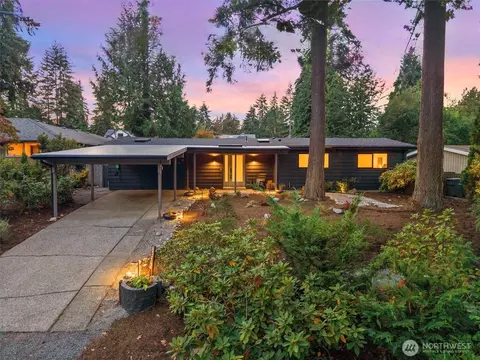 8317 134th Ave NE, Redmond, WA 98052