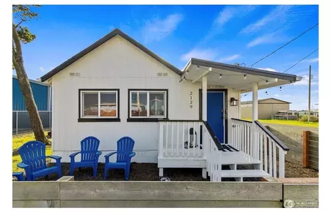 2129 N Nyhus St, Westport, WA 98595