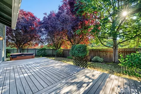 20235 137th Ave SE, Kent, WA 98042
