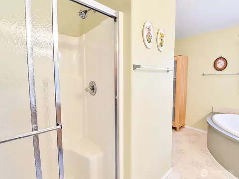 Bath - 170 Waldo Rd, Sequim, WA 98382 photo 3 of 3