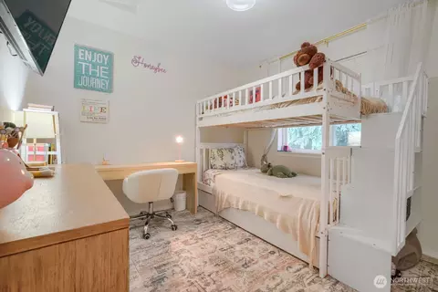 Bedroom - 2914 143rd St SE, Mill Creek, WA 98012 photo 4 of 4