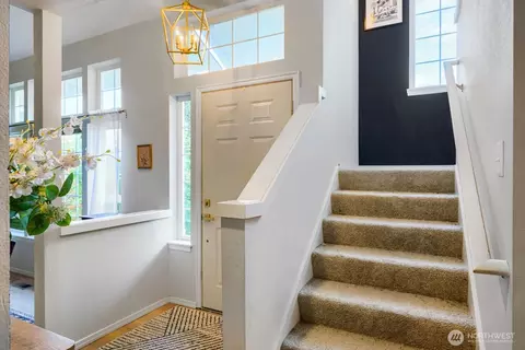 Entry Way - 2914 143rd St SE, Mill Creek, WA 98012 photo 2 of 2