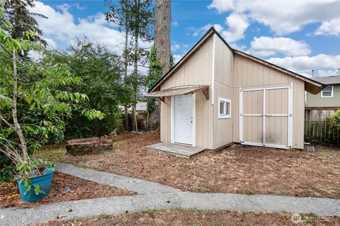 Exterior - 16922 17th Ave E, Spanaway, WA 98387 photo 8 of 9