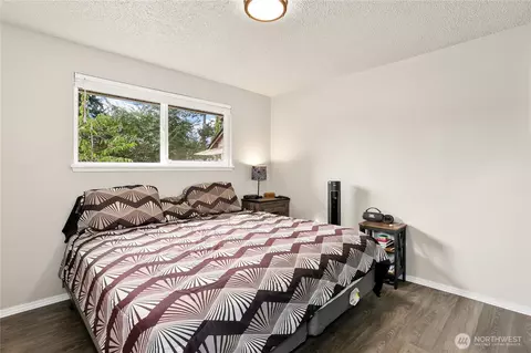 Bedroom - 16922 17th Ave E, Spanaway, WA 98387 photo 3 of 4
