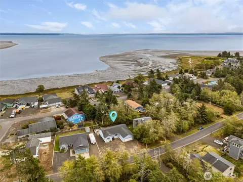 632 Duck Lake Dr SE, Ocean Shores, WA 98569