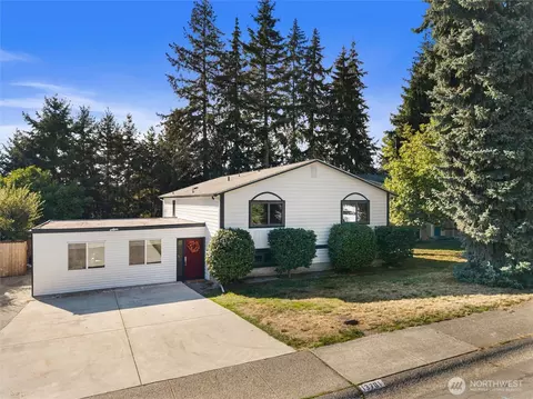 13701 115th Ave NE, Kirkland, WA 98034