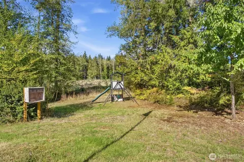 Exterior - 201 E Battles Ln, Grapeview, WA 98546 photo 9 of 10