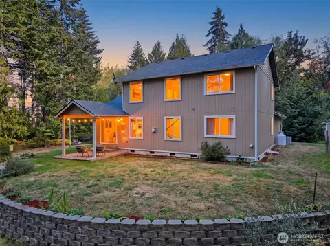 Exterior - 201 E Battles Ln, Grapeview, WA 98546 photo 2 of 10