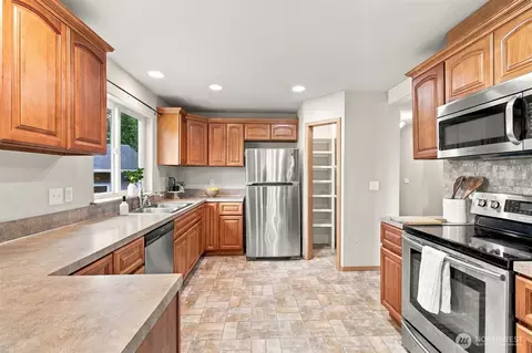 Kitchen - 201 E Battles Ln, Grapeview, WA 98546 photo 1 of 2