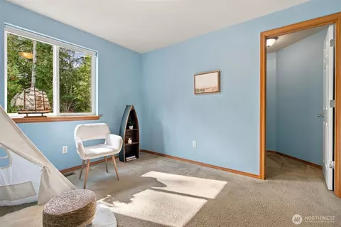 Bedroom - 201 E Battles Ln, Grapeview, WA 98546 photo 4 of 5