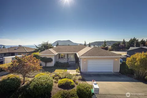 1702 Tartan Pl, Anacortes, WA 98221
