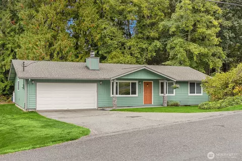 26452 Edgewater Blvd NW, Poulsbo, WA 98370