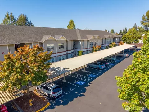 4217 164th St SW #A-206, Lynnwood, WA 98037