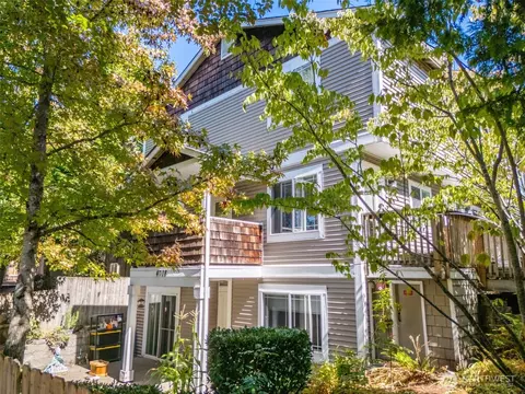 4018 California Ave SW, Seattle, WA 98166