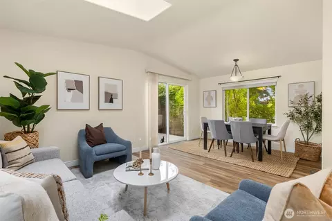 216 Madrona Way NE, Bainbridge Island, WA 98110