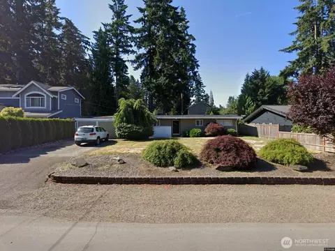 12635 NE 73rd St, Kirkland, WA 98033