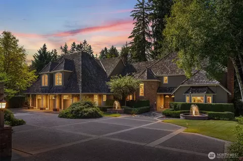 12403 172nd Ave NE, Redmond, WA 98052