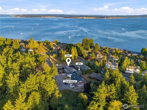 1409 1st St, Port Townsend, WA 98368