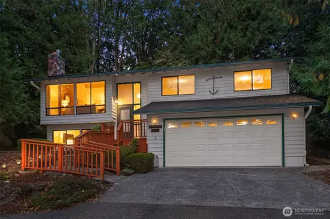 Exterior - 19314 103rd Ave NE, Bothell, WA 98011 photo 2 of 9