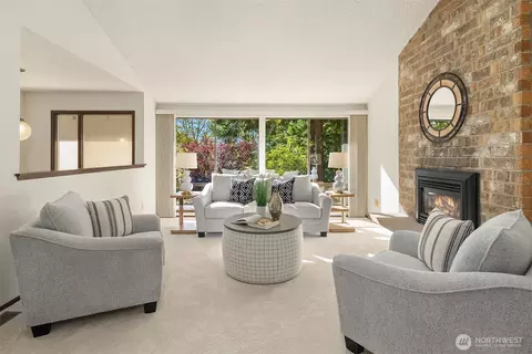 Living - 19314 103rd Ave NE, Bothell, WA 98011 photo 2 of 6