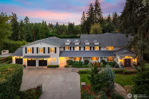 7623 NE 14th St, Medina, WA 98039