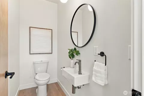 Bath - 608 18th Ave E #A, Seattle, WA 98112 photo 1 of 4