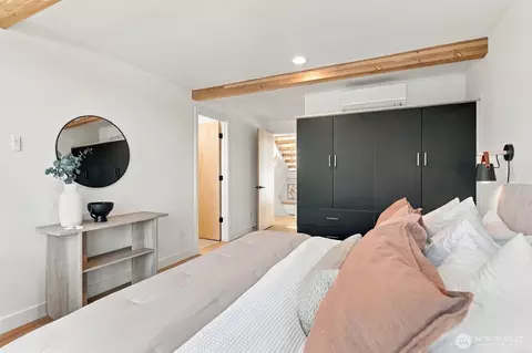 Bedroom - 608 18th Ave E #A, Seattle, WA 98112 photo 4 of 6