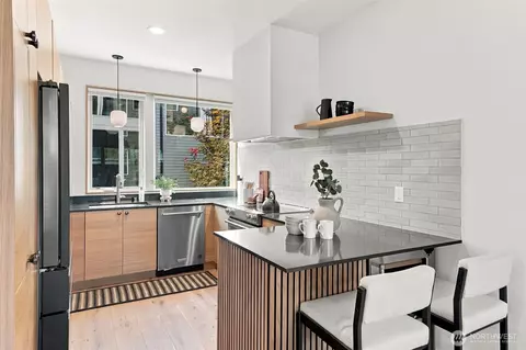 Kitchen - 608 18th Ave E #A, Seattle, WA 98112 photo 2 of 4