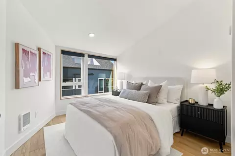 Bedroom - 608 18th Ave E #A, Seattle, WA 98112 photo 6 of 6