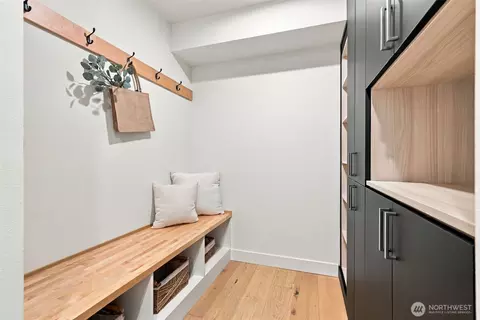 Other - 608 18th Ave E #A, Seattle, WA 98112 photo 5 of 9