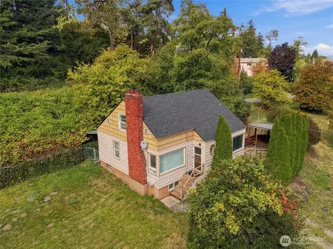 10863 Roseberg Ave S, Seattle, WA 98168