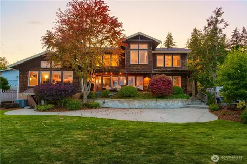 3107 I Ave, Anacortes, WA 98221